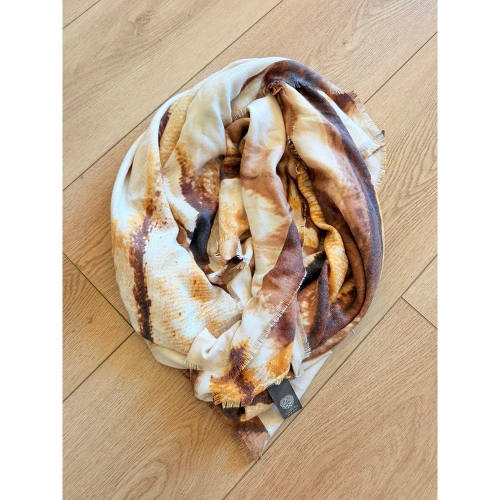 Vince Camuto Women Animal Print Scarf Cream Brown Tan Eyelash Fringe O/S